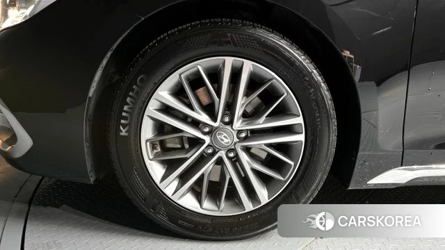 Hyundai Grandeur IG id 4286270 из Кореи 28