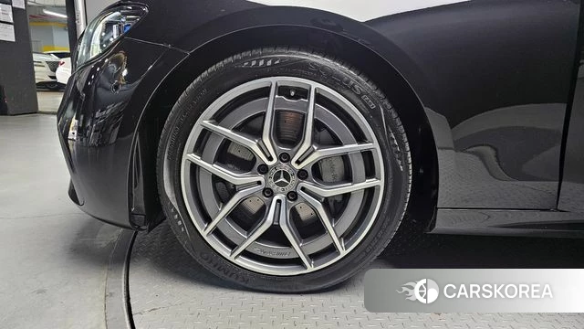 Mercedes-Benz E-Class W213 id 3885149 из Кореи 15