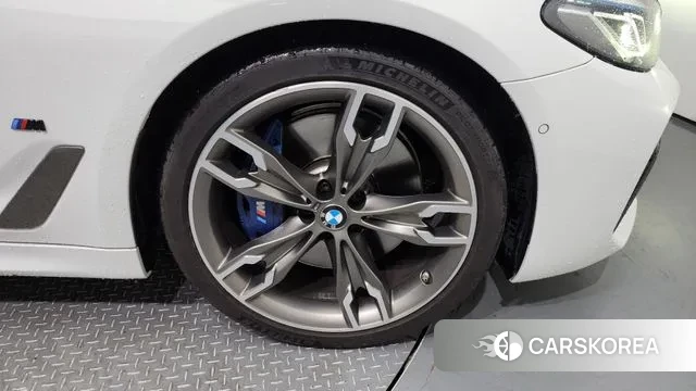 BMW 5 Series (G30) id 3008313 из Кореи 15