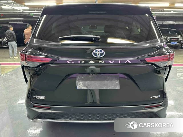 Toyota Grevia 2023 Черный из Китая, фото 5