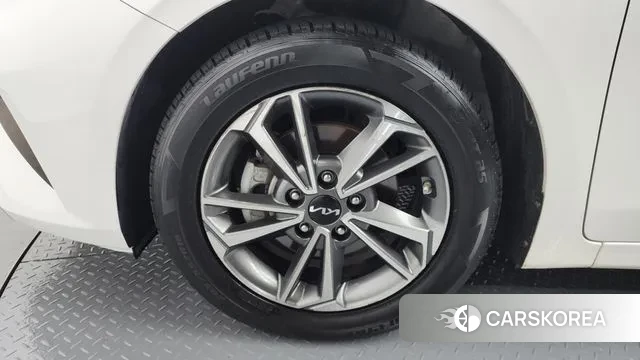 Kia The New K3 2nd generation id 3463639 из Кореи 15