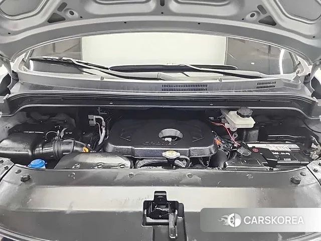 Hyundai The New Grand Starex id 3568755 из Кореи 13