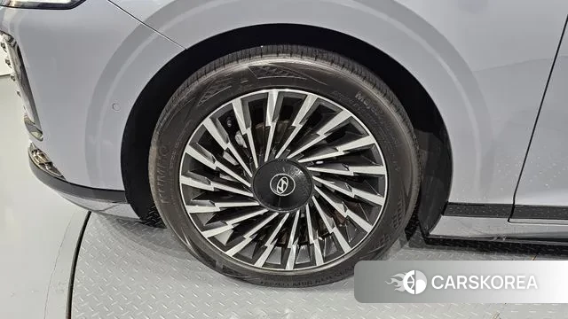 Hyundai Grandeur Hybrid (GN7) id 3002465 из Кореи 15