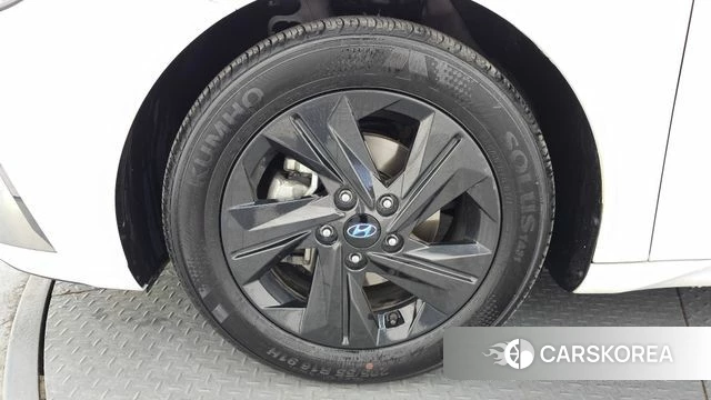 Hyundai Avante (CN7) id 3905091 из Кореи 15