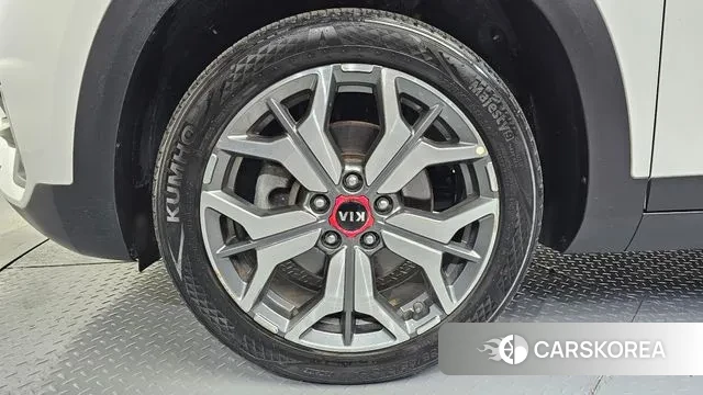 Kia Seltos id 3557500 из Кореи 15