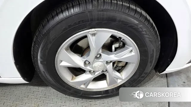 Hyundai Avante (CN7) id 3607214 из Кореи 15