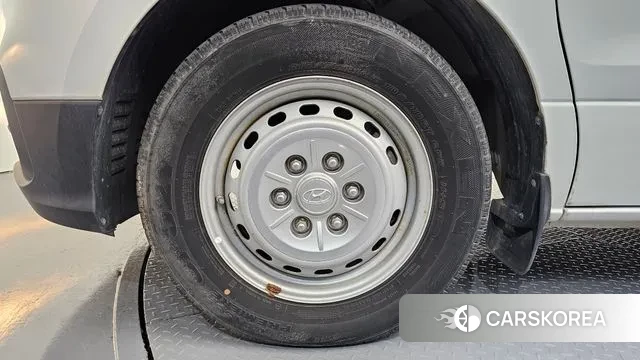 Hyundai The New Grand Starex id 3519743 из Кореи 15