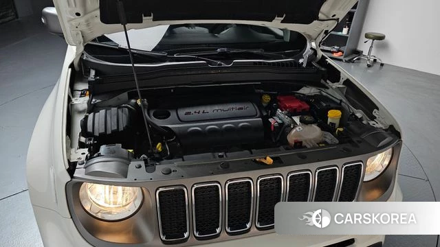 Jeep Renegade id 4202396 из Кореи 33