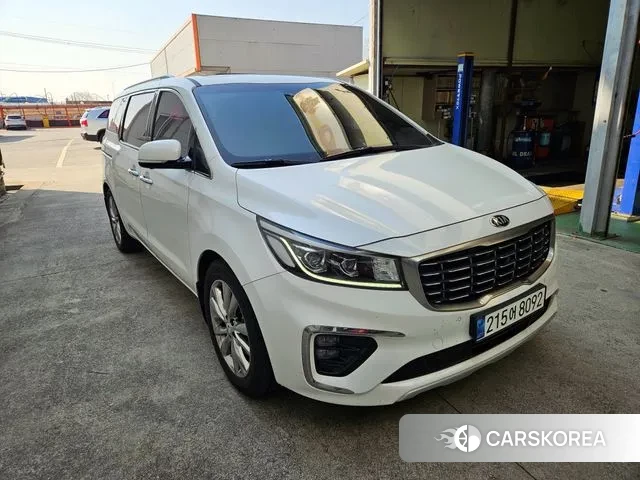 Kia The New Carnival id 3788953 из Кореи 15