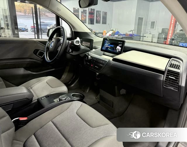 BMW i3 (import) 2020 Белый из Китая, фото 5