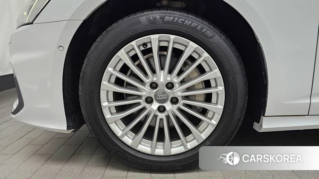 Audi A6 (C8) id 4574033 из Кореи 26