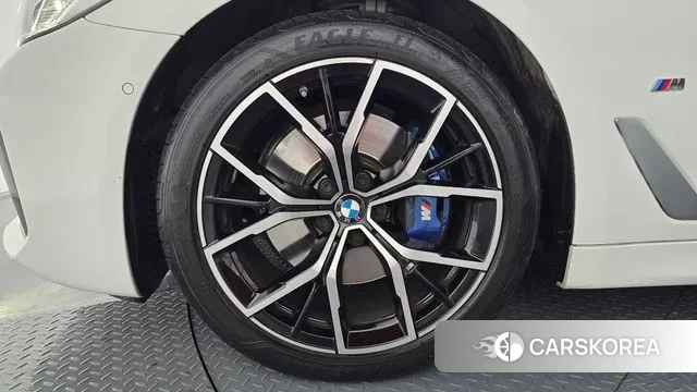 BMW 5 Series (G30) id 3483349 из Кореи 15