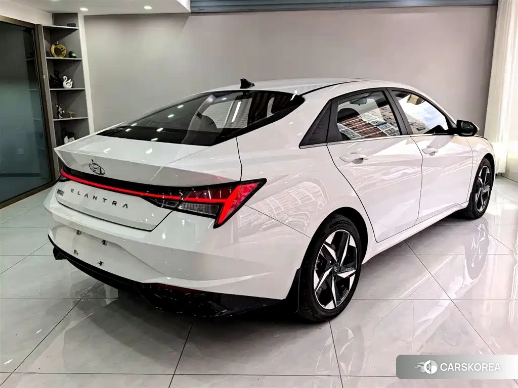 Hyundai Elantra id 4664463 из Китая 16