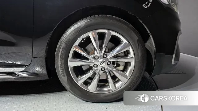 Kia The New Carnival id 3330370 из Кореи 15