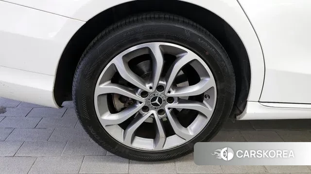 Mercedes-Benz C-Class W205 id 3593274 из Кореи 15