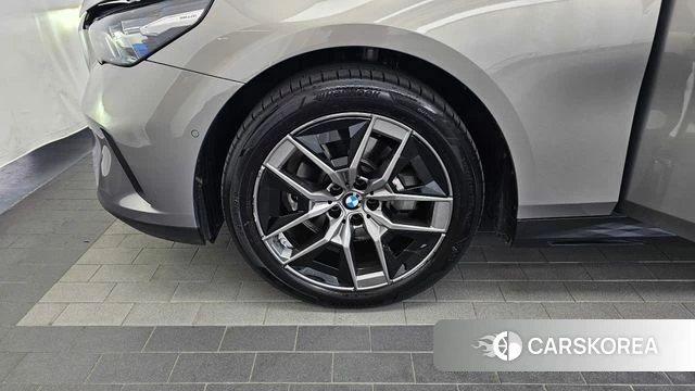 BMW 5 Series (G60) id 4413743 из Кореи 28