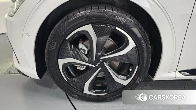 Kia EV6 id 3458728 из Кореи 15