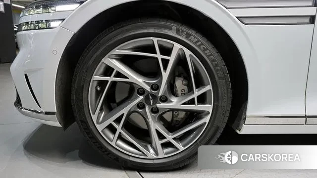 Genesis G90 (RS4) id 3416459 из Кореи 15