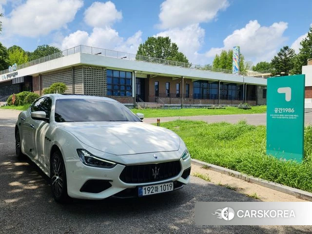 Maserati Ghibli id 4629311 из Кореи 15
