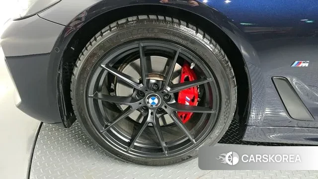 BMW 5 Series (G30) id 3416144 из Кореи 15