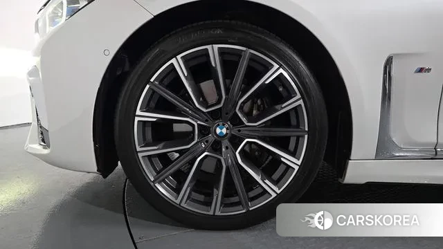 BMW 7 Series (G11) id 3022815 из Кореи 15