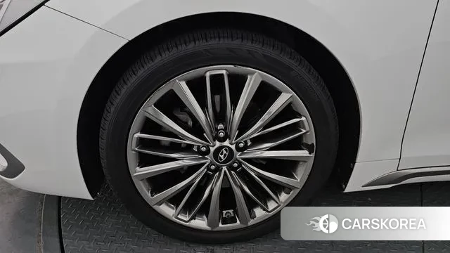 Hyundai Grandeur IG id 3474552 из Кореи 15