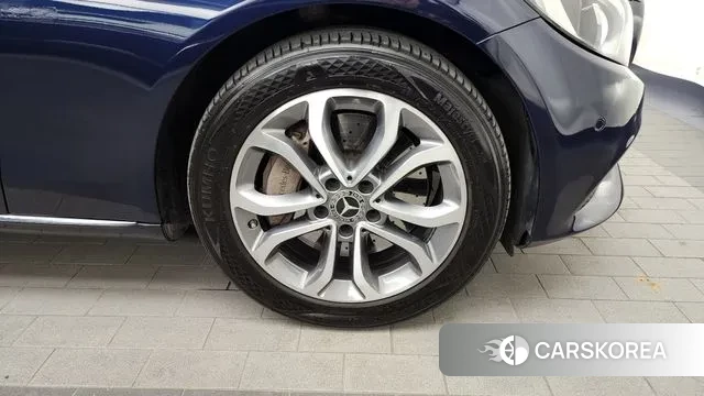 Mercedes-Benz C-Class W205 id 3536105 из Кореи 15