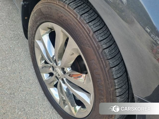 Kia All New Carnival id 4366452 из Кореи 8
