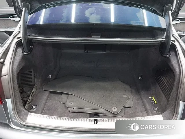 Audi A8 (D5) id 3577891 из Кореи 15