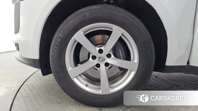 Porsche Macan id 3671833 из Кореи 15