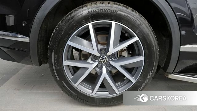 Volkswagen Touareg 3rd generation id 3833565 из Кореи 15