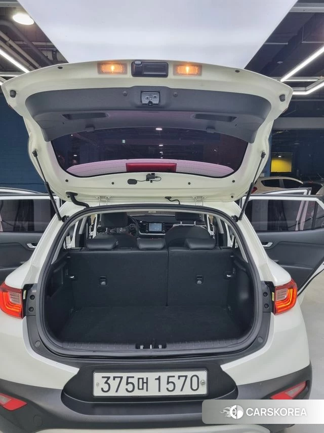 Kia Stonic id 3955384 из Кореи 15