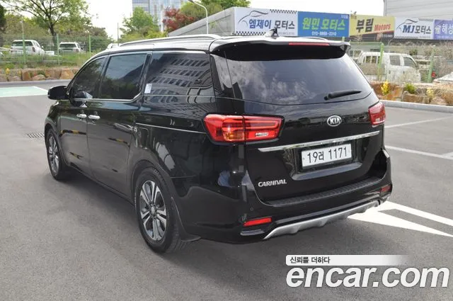 Kia The New Carnival id 2696745 из Кореи 15