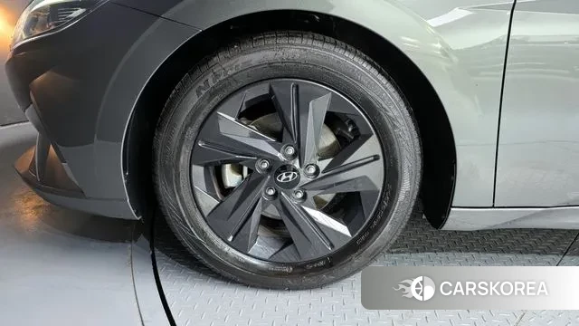 Hyundai Avante (CN7) id 3735040 из Кореи 15