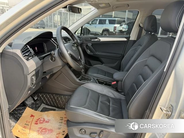 Volkswagen Tiguan L PHEV 2021 Шампань из Китая, фото 5