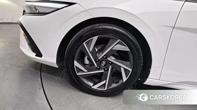 Hyundai The New Avante (CN7) id 3168331 из Кореи 15