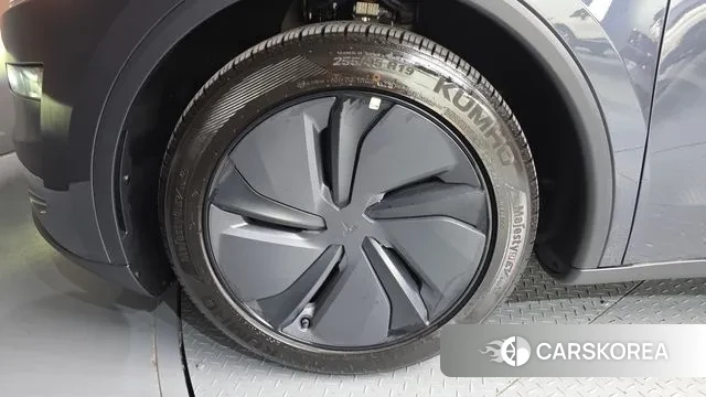 Tesla Model Y id 3310023 из Кореи 15