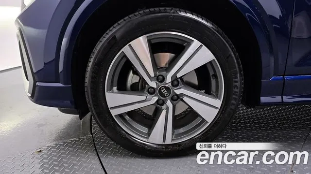 Audi Q2 id 2920044 из Кореи 15