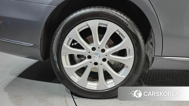 Mercedes-Benz E-Class W213 id 4780891 из Кореи 29