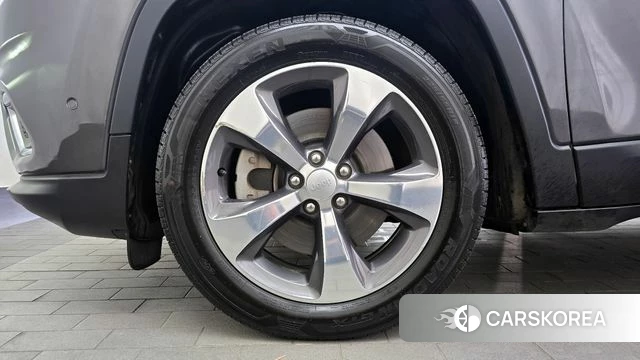 Jeep Cherokee (KL) id 3853178 из Кореи 15