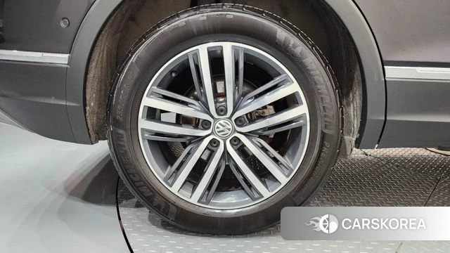 Volkswagen Tiguan Allspace id 4245212 из Кореи 33