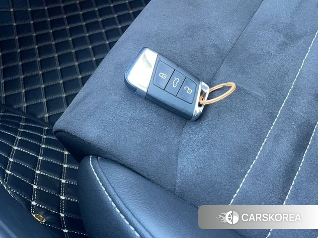 Volkswagen Magotan id 4273217 из Китая 20
