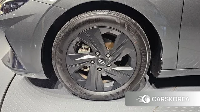 Hyundai Avante (CN7) id 3611075 из Кореи 15