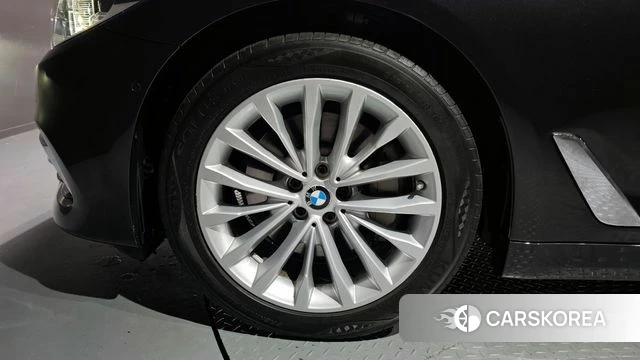 BMW 5 Series (G30) id 4377941 из Кореи 15