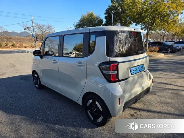 Kia The New Kia Ray EV id 3674776 из Кореи 15