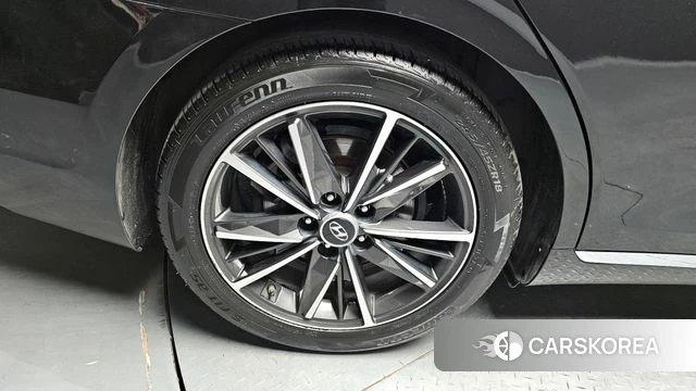 Hyundai The New Grandeur IG id 4187674 из Кореи 15