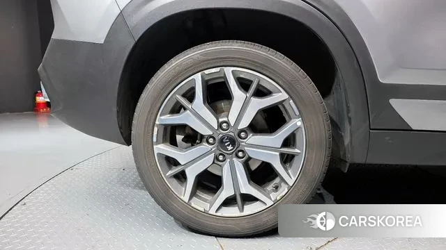 Kia Seltos id 3748102 из Кореи 15