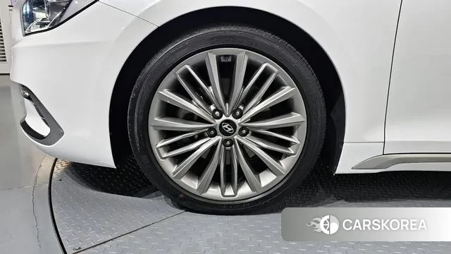 Hyundai Grandeur IG id 3330443 из Кореи 15