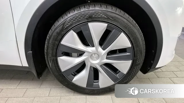 Tesla Model Y id 3457202 из Кореи 15