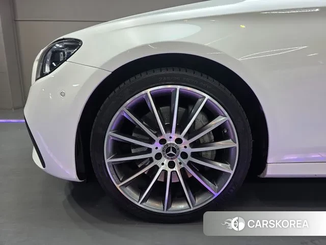 Mercedes-Benz E-Class W213 id 3717765 из Кореи 15